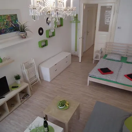 Apartment In The Centre Prague Exterior photo